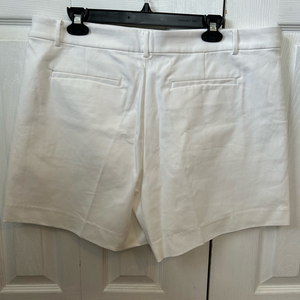 Ralph Lauren Cream Women's Shorts - Picture 2 of 5